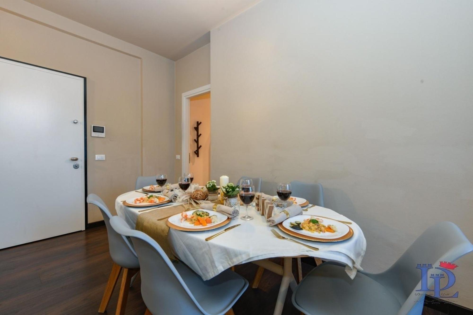 Desenzanoloft Official Partner Marriott Homes & - A Casa Di Sara Family With Private Parking Apartment *